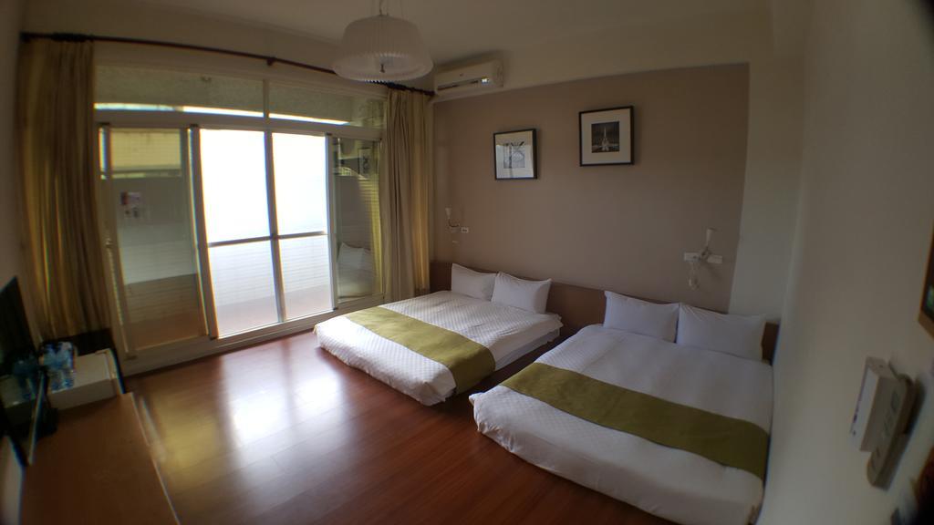 Outdoor Sports Guest House Hualien City Room photo