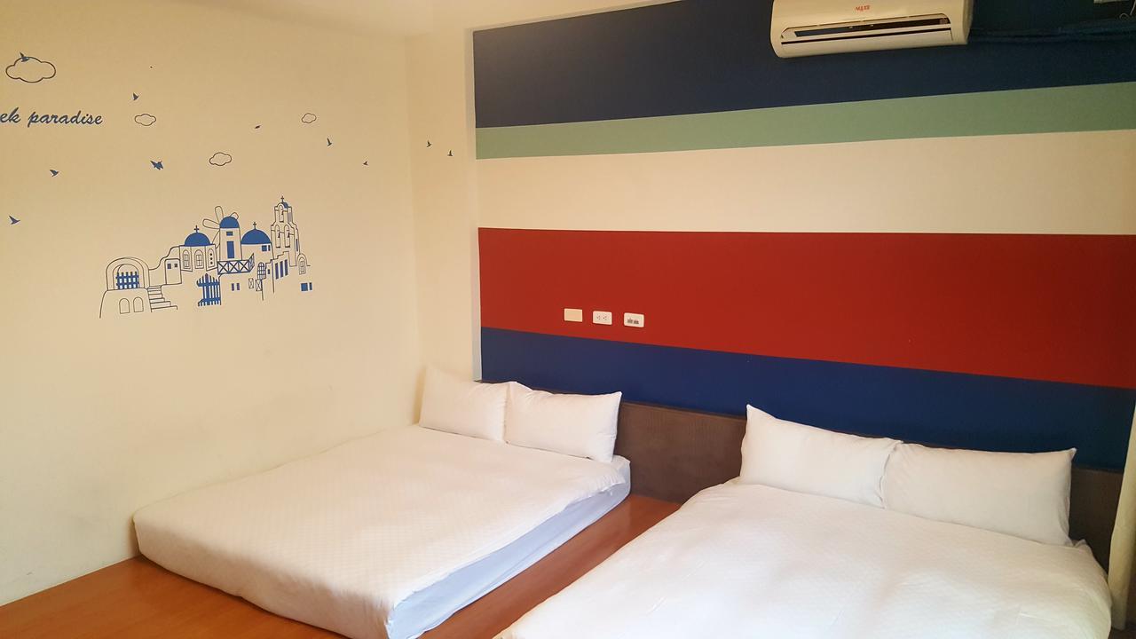 Outdoor Sports Guest House Hualien City Exterior photo